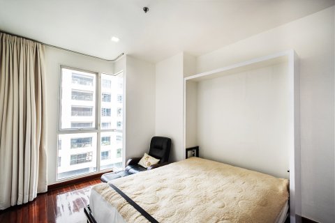 Condo in Bangkok, Thailand, 4 bedrooms  № 181025 - photo 21
