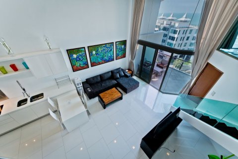 Квартира в Паттайе, Таиланд с 3 комнатами  № 170391 - фото 2