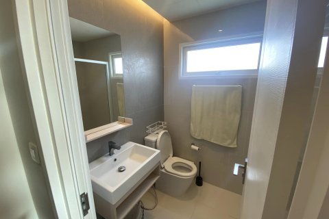 Condo in Bang Kho Laem, Bangkok, Thailand, 2 bedrooms № 170920 - photo 16