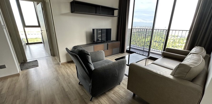 Condo à Chatuchak, Bangkok, Thaïlande, 3 chambres № 170924