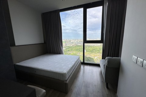 Condo à Chatuchak, Bangkok, Thaïlande, 3 chambres № 170924 - photo 7