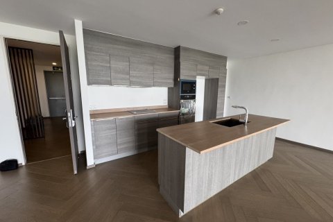 Condo à Watthana, Bangkok, Thaïlande, 2 chambres  № 170922 - photo 2