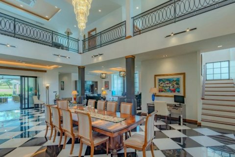 Villa in Phuket, Thailand 8 bedrooms № 137096 - photo 4