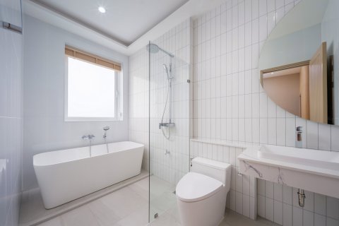 House in Chiang Mai, Thailand 4 bedrooms № 171510 - photo 24