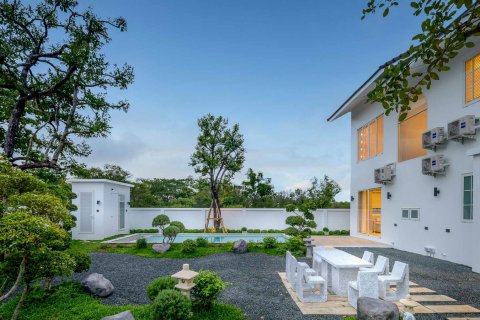 Maison à Chiang Mai, Thaïlande 4 chambres № 171509 - photo 18