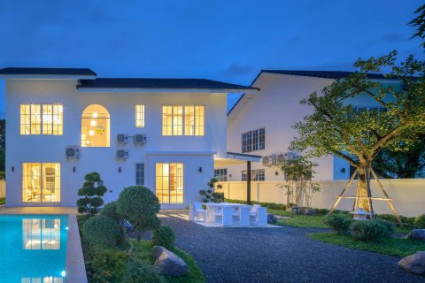 Maison à Chiang Mai, Thaïlande 4 chambres № 171509 - photo 19