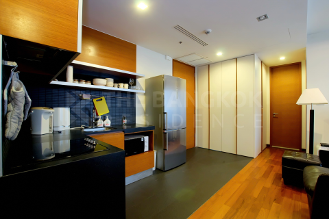 Condo in Bangkok, Thailand, 2 bedrooms  № 185241 - photo 5