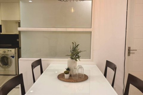 Condo à Bangkok, Thaïlande, 2 chambres  № 158823 - photo 4