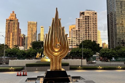 Студия в кондо в Клонг Тоэй, Бангкок, Таиланд № 154626 - фото 1