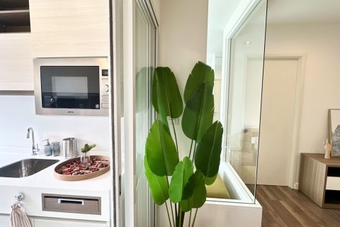 Студия в кондо в Бангкоке, Таиланд № 154631 - фото 9