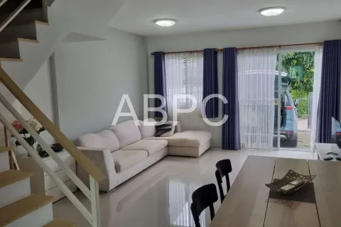 Townhouse in Pattaya, Thailand 2 bedrooms № 211736