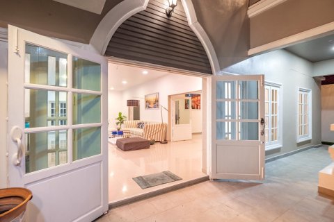 Villa in Pattaya, Thailand 6 bedrooms № 162969 - photo 4