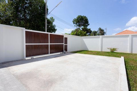 Villa in Phuket, Thailand 2 bedrooms № 162972 - photo 26