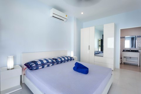 Villa in Phuket, Thailand 2 bedrooms № 162972 - photo 17