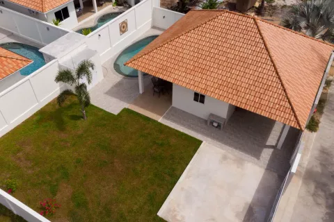 Villa in Phuket, Thailand 2 bedrooms № 162972 - photo 2