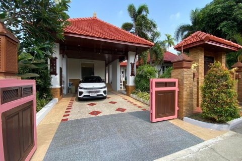 Вилла в Кату, Таиланд с 4 спальнями  № 162967 - фото 26