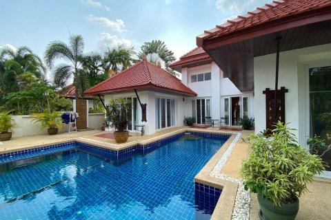 Вилла в Кату, Таиланд с 4 спальнями  № 162967 - фото 18