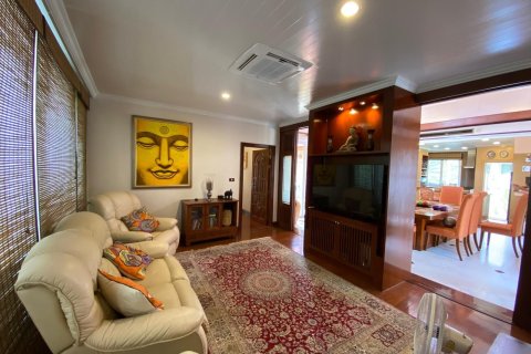 Вилла в Кату, Таиланд с 4 спальнями  № 162967 - фото 2