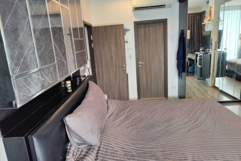 Condo in Bang Na, Bangkok, Thailand, 2 bedrooms  № 159279 - photo 13