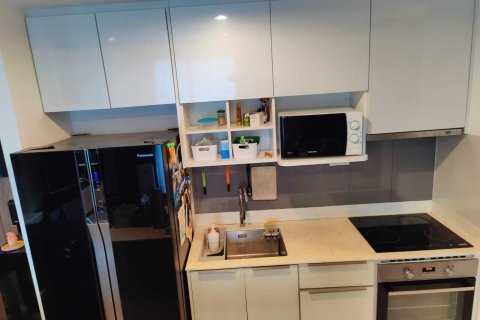 Condo in Bang Na, Bangkok, Thailand, 2 bedrooms  № 159279 - photo 7