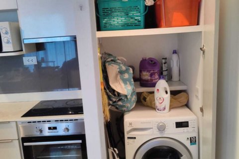 Condo in Bang Na, Bangkok, Thailand, 2 bedrooms  № 159279 - photo 8