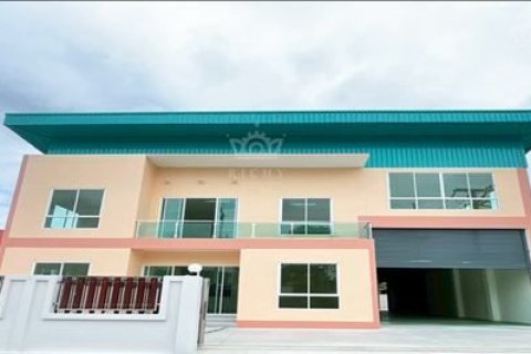 Warehouse in Sam Phran, Thailand № 159280 - photo 12