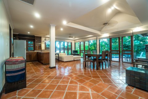 Villa in Kathu, Thailand 2 bedrooms № 135784 - photo 25