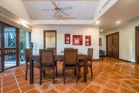 Villa in Kathu, Thailand 2 bedrooms № 135784 - photo 18