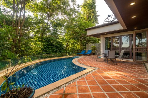 Villa in Kathu, Thailand 2 bedrooms № 135784 - photo 12