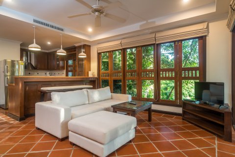 Villa in Kathu, Thailand 2 bedrooms № 135784 - photo 17