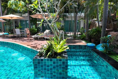 Apartment in Pattaya, Thailand 4 rooms № 161386 - photo 23