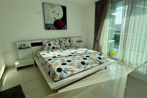 Apartment in Pattaya, Thailand 4 rooms № 161386 - photo 4
