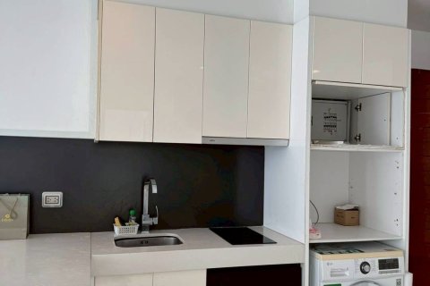 Apartment in Pattaya, Thailand 4 rooms № 161386 - photo 3