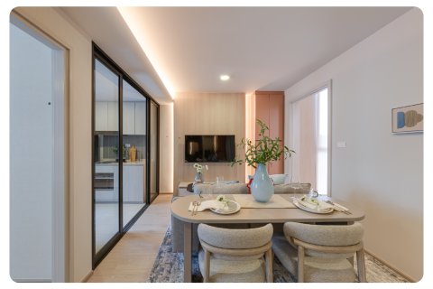 Condo in Bangkok, Thailand, 1 bedroom  № 170143 - photo 1