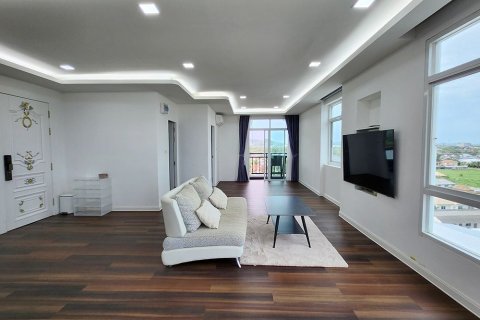 Penthouse in Phuket, Thailand 2 bedrooms № 173361 - photo 3