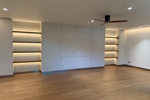 Villa in Phuket, Thailand 4 bedrooms № 173358 - photo 24