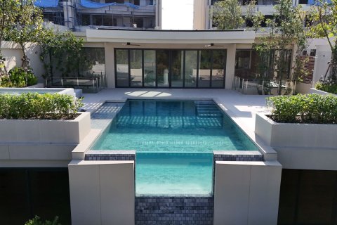 Villa in Phuket, Thailand 4 bedrooms № 173358 - photo 4