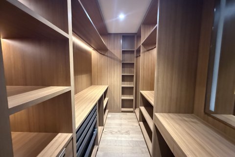 Villa in Phuket, Thailand 4 bedrooms № 173358 - photo 26