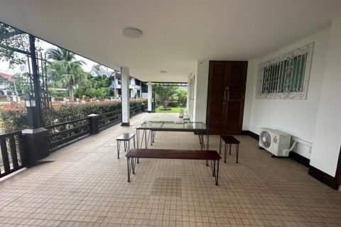 Maison à Chiang Mai, Thaïlande 5 chambres № 173359 - photo 6