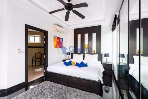 บ้านในพัทยา, ประเทศไทย 4 ห้องนอน № 197060 - รูปถ่าย 12