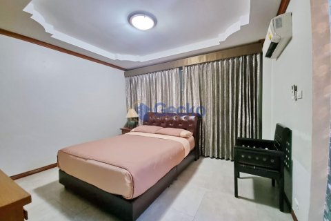 Maison à Pattaya, Thaïlande 4 chambres № 197055 - photo 26