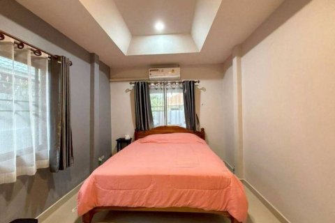 Вилла в Паттайе, Таиланд с 3 спальнями № 149575 - фото 10