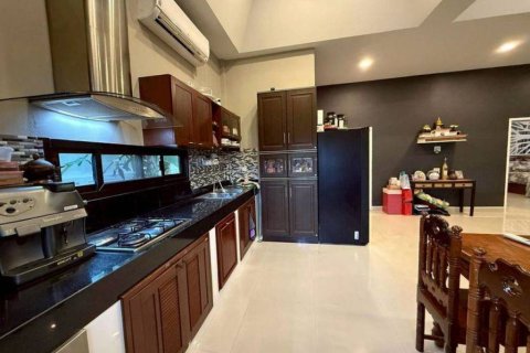 Вилла в Паттайе, Таиланд с 3 спальнями № 149575 - фото 5