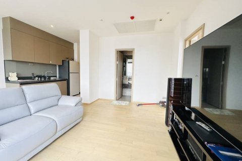 Кондоминиум с 2 спальнями в Дин Даенге, Бангкок, Таиланд № 150886 - фото 4