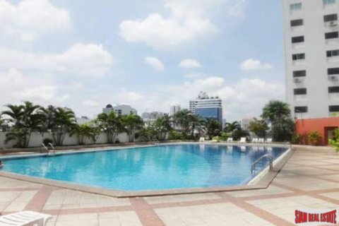 Квартира в Бангкоке, Таиланд с 1 спальней  № 150889 - фото 1