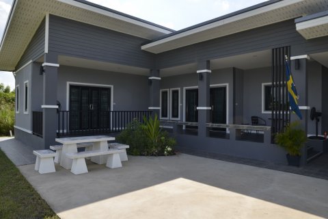 Villa in Surin, Thailand 2 bedrooms № 137884 - photo 8