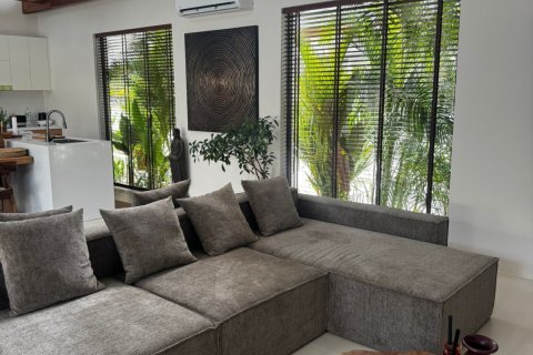 Villa in Ko Samui, Thailand 3 bedrooms № 168923 - photo 13