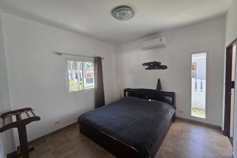 House in Hua Hin, Thailand 3 bedrooms № 168925 - photo 9