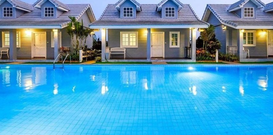 Hotel in Phetchaburi, Thailand № 168922