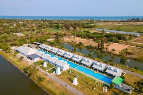 Hotel in Phetchaburi, Thailand № 168922 - photo 2